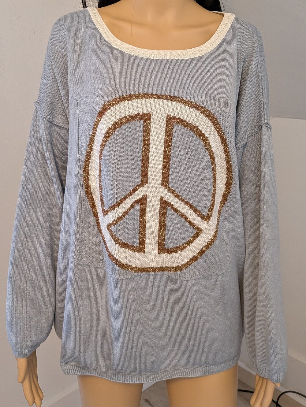 Venus Peace Sign Sweater XL